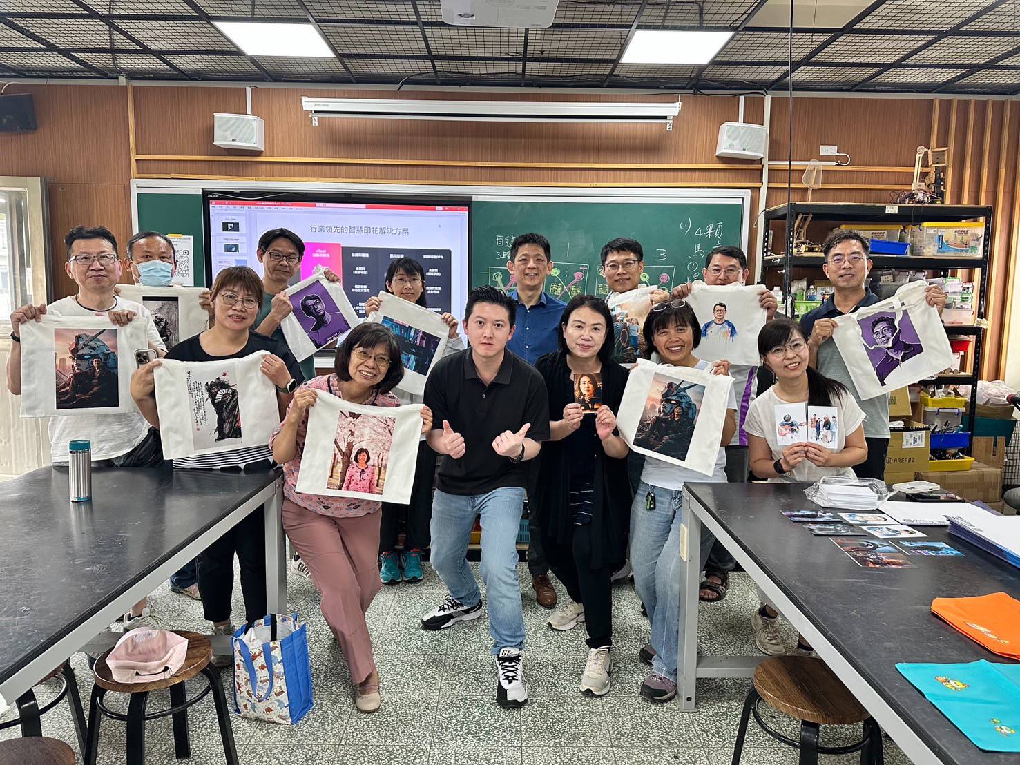 2026 春季 西苑國中科技中心 AI廣告機與xToolDTF體驗活動 2604 activity ai xtool 33