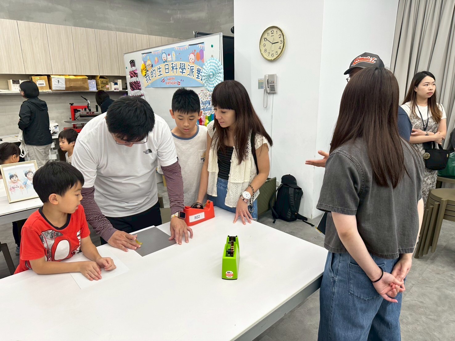2026 夏季 奕昇x台北科教館 用AI玩轉臉譜 打造第一張個人風格金屬海報 2606 activity ntsec 10
