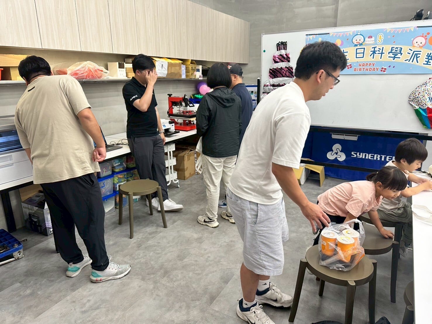 2026 夏季 奕昇x台北科教館 用AI玩轉臉譜 打造第一張個人風格金屬海報 2606 activity ntsec 13