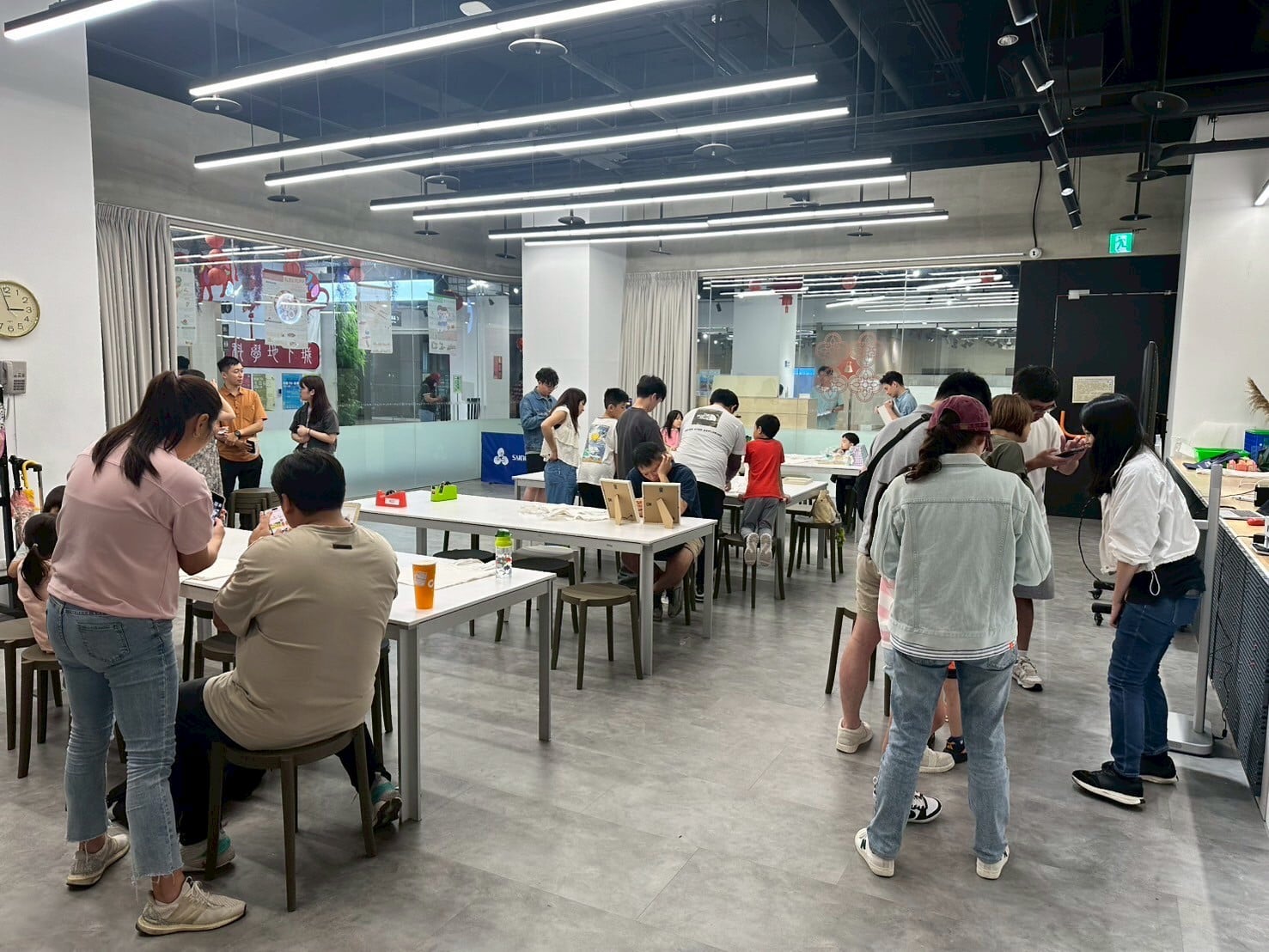2026 夏季 奕昇x台北科教館 用AI玩轉臉譜 打造第一張個人風格金屬海報 2606 activity ntsec 16