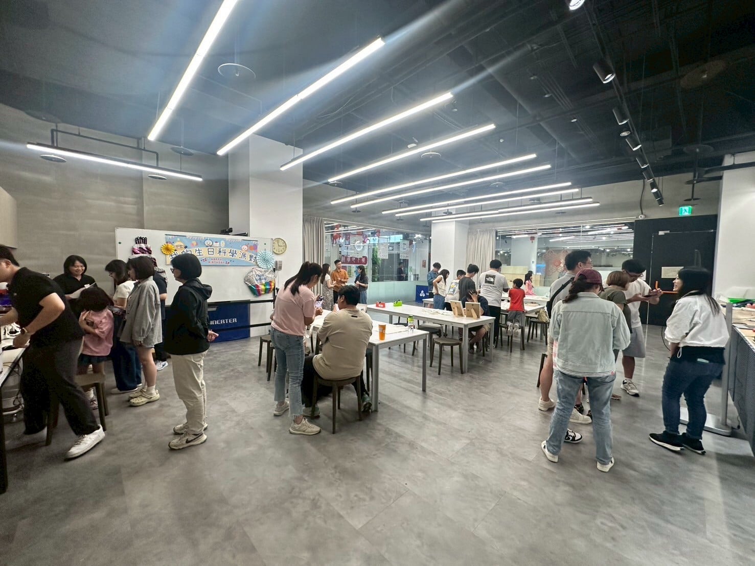 2026 夏季 奕昇x台北科教館 用AI玩轉臉譜 打造第一張個人風格金屬海報 2606 activity ntsec 17